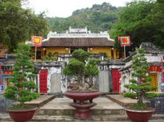 lăng thoại ngọc hầu